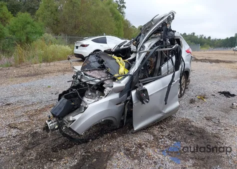 2014 Ford Escape Titanium z USA, uszkodzony, nr VIN 1FMCU0J96EUB69238